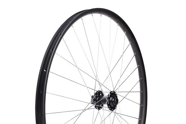 Колесо 29"MTB переднее, двойной обод Citron DP-27 29" 32H, втулка Solon DH928TF32H, Disc, 100*15мм, 2 промподшипника, крепление IS6,ось 15мм, цвет черный